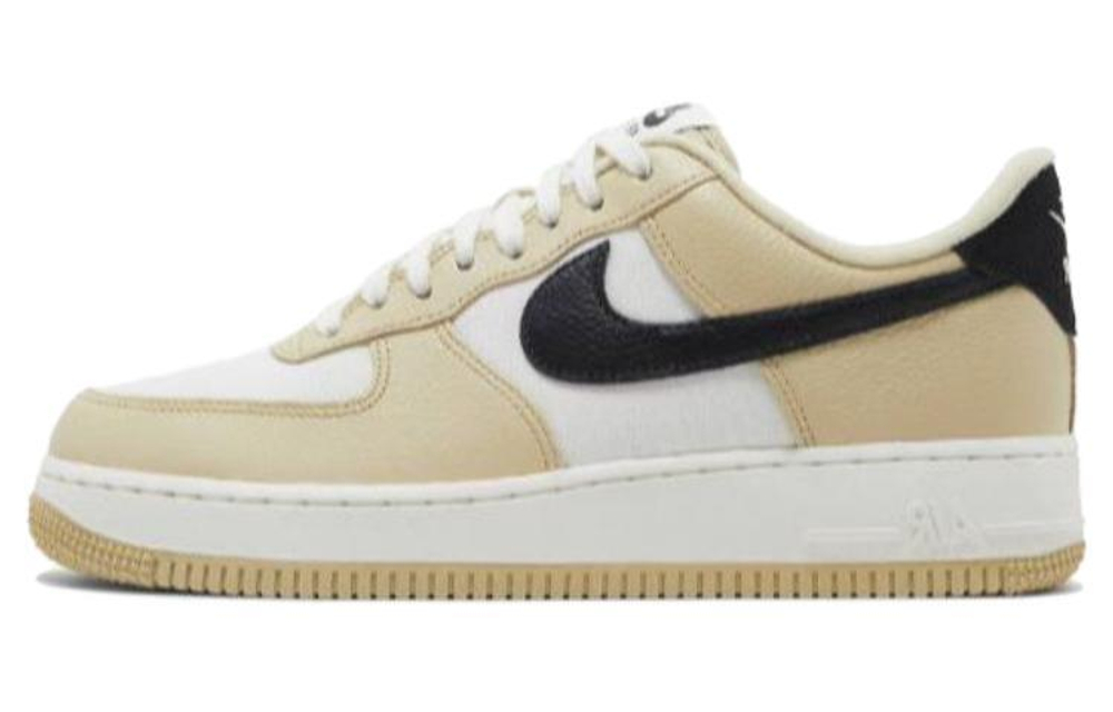 Кроссовки Nike Air Force 1 Lx "Team Gold"