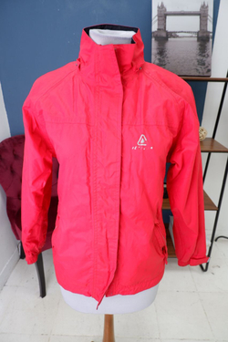 Куртка Icepeak яркая на 12 лет