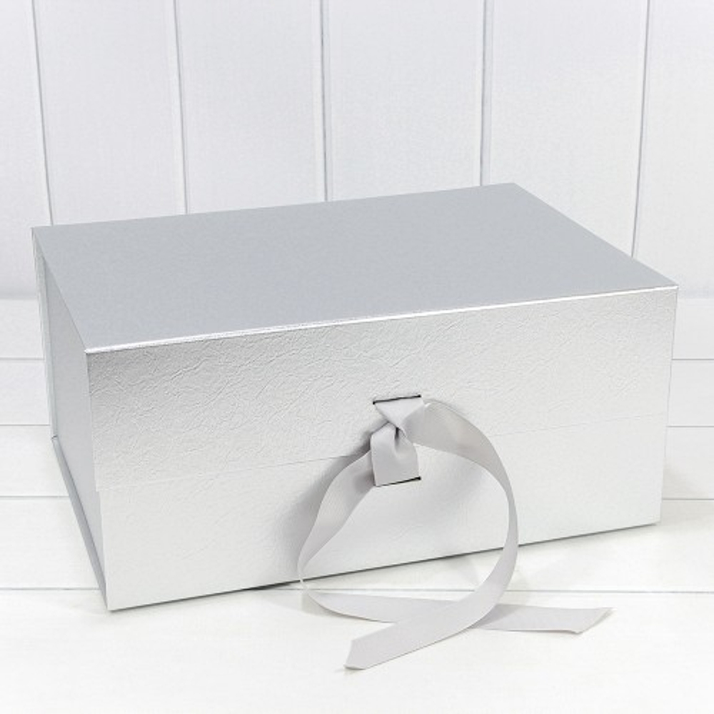 Коробка сборная 39х28х17.8 см на магнитах (Серебряный)