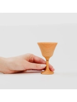 Рюмка для водки деревянная на ножке