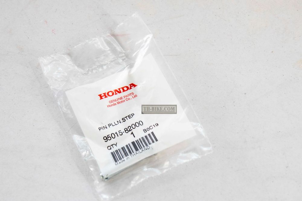 95015-82000. PIN B, PILLION STEP