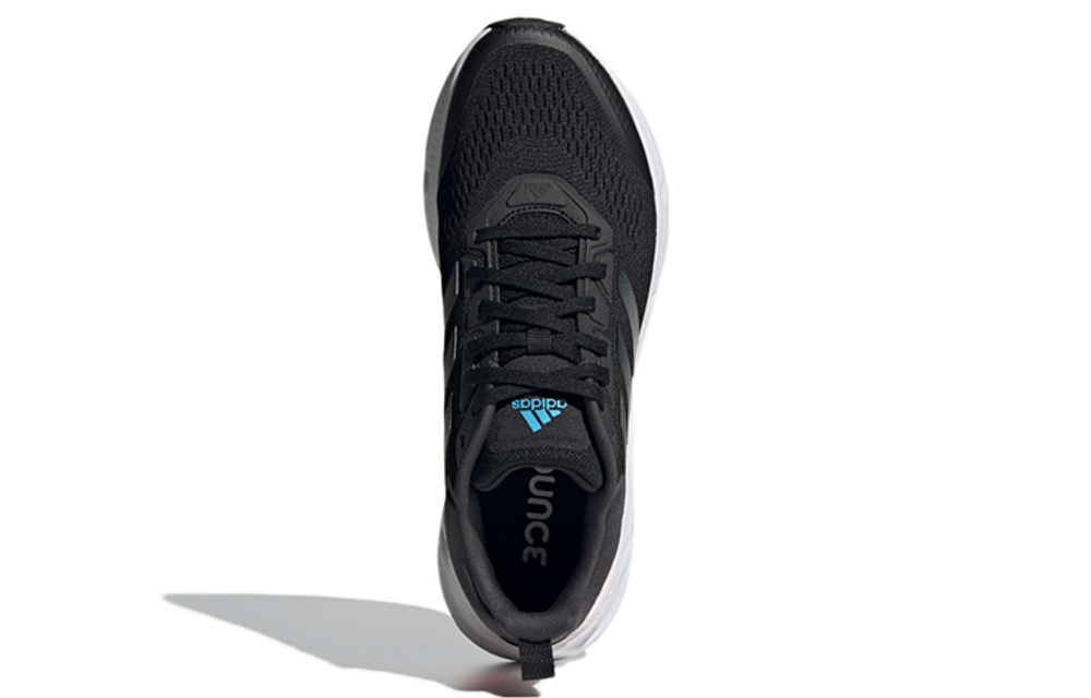 Кроссовки Adidas Questar