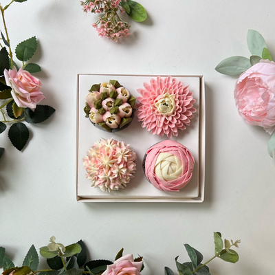 Набор капкейков «Цветочная симфония» в розово-белой палитре