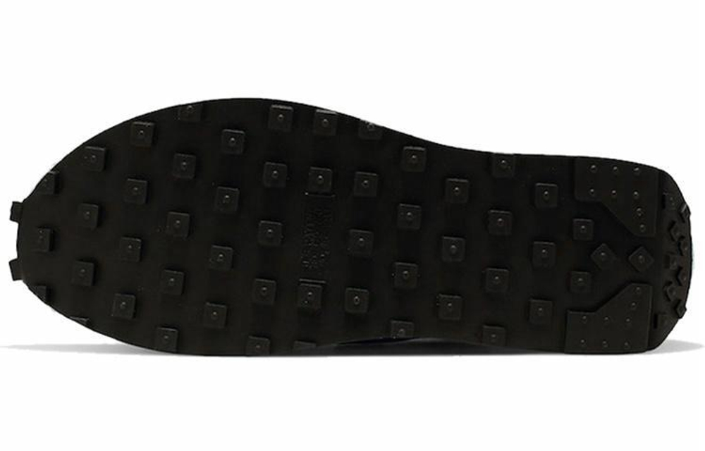 Кроссовки Nike Daybreak Sp Metallic Gold