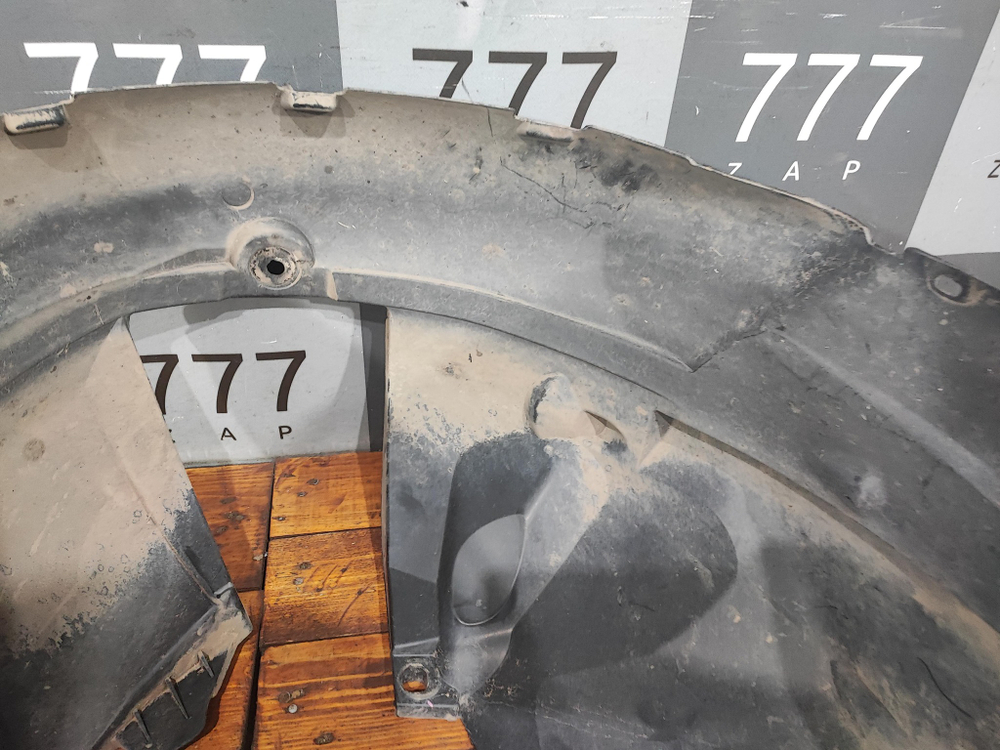 Подкрылок передний левый Renault Logan 2 14-22 Б/У Оригинал 638412813R