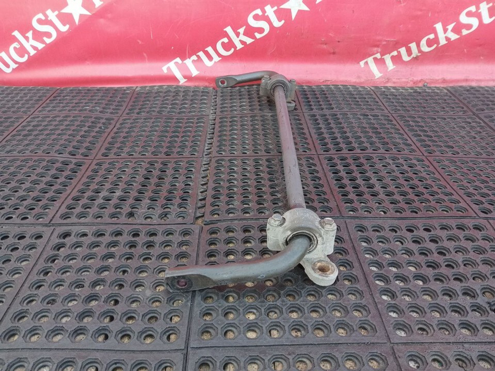 Стабилизатор передний 2020г