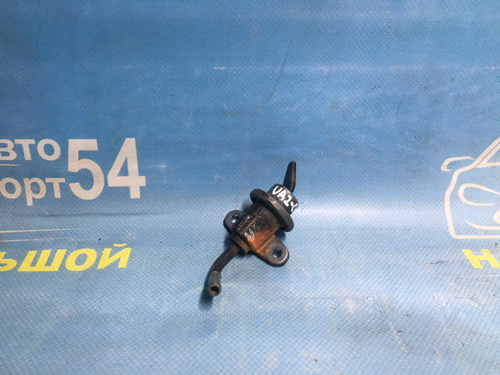 Петля капота правая Honda INSPIRE 1995