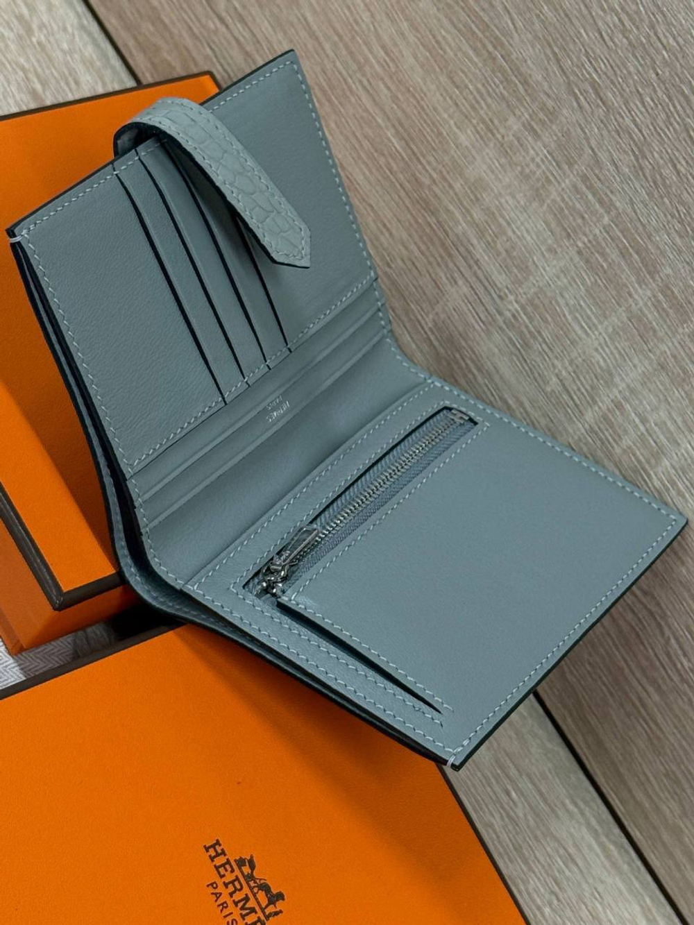 Кошелек Hermes из кожи крокодила