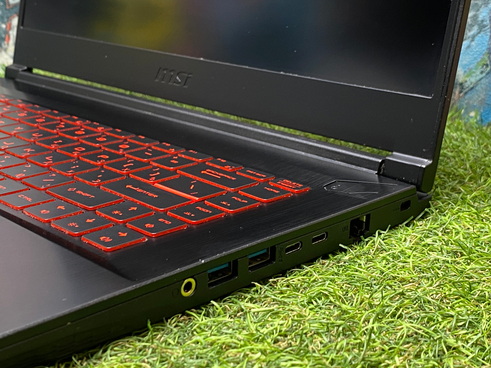 Игровой MSI i5-9/8GB/RTX 2060/120Hz/ GF65 9SEXR-607XRU/Windows 10