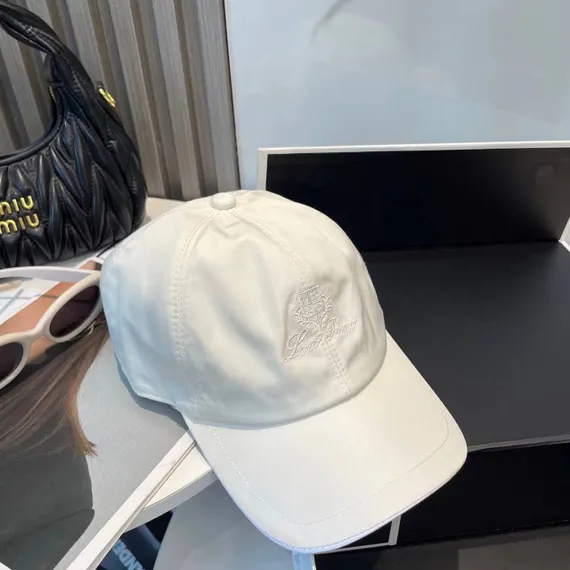 Бейсболка Loro Piana