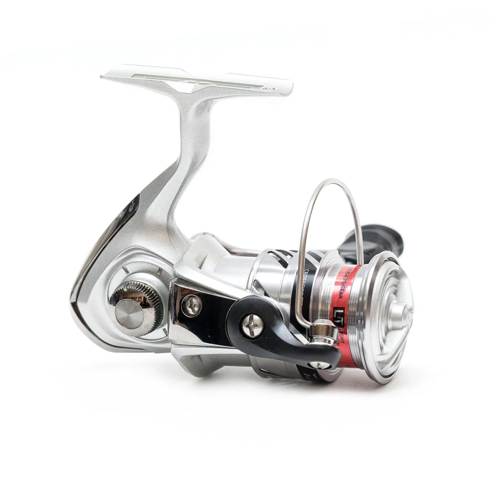 Безынерционная катушка Daiwa Crossfire LT 2000