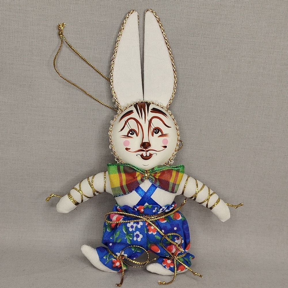 Ёлочная игрушка "Зайчонок"