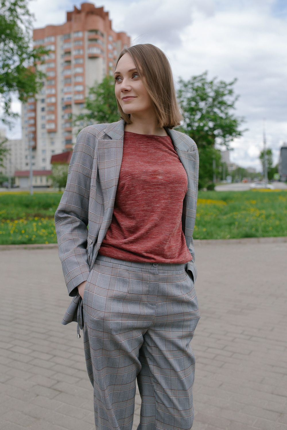 Брюки зауженные Mila Bezgerts 2876ЛЕ, цвет Бежевый, размер 48-164