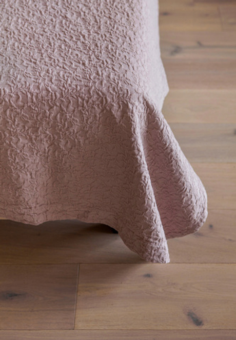 Покрывало 220x240 Luxberry Sakura дымчато-розовое