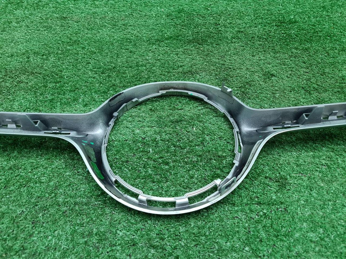 Накладка решетки радиатора Mercedes CLA C118 19-23