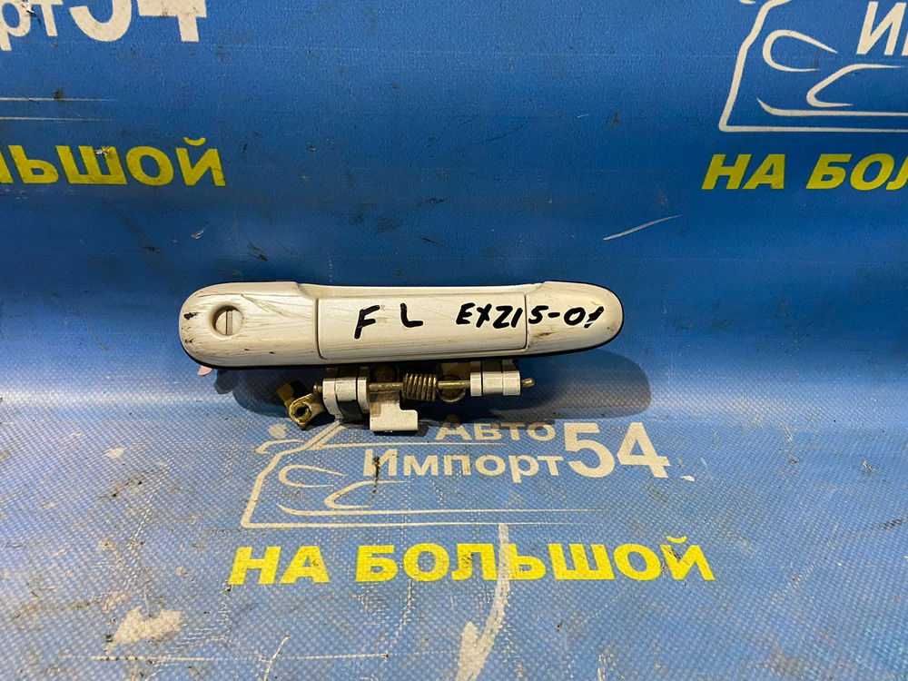 Ручка двери передней левой внешняя TOYOTA RAUM 2002