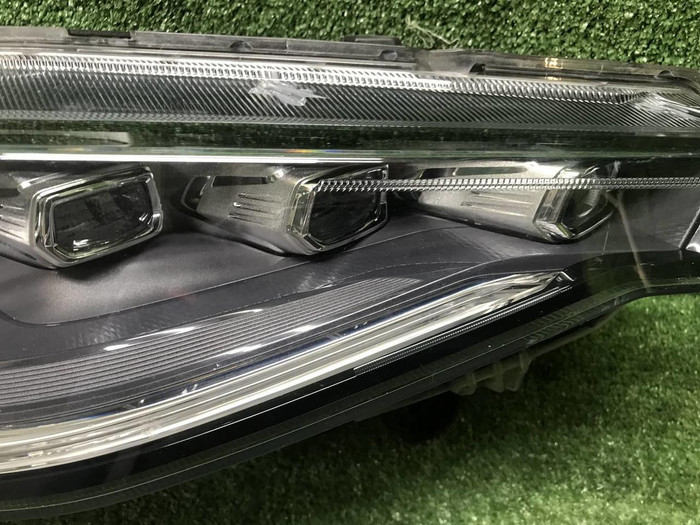 Фара правая Haval F7 (2018-2024) LED