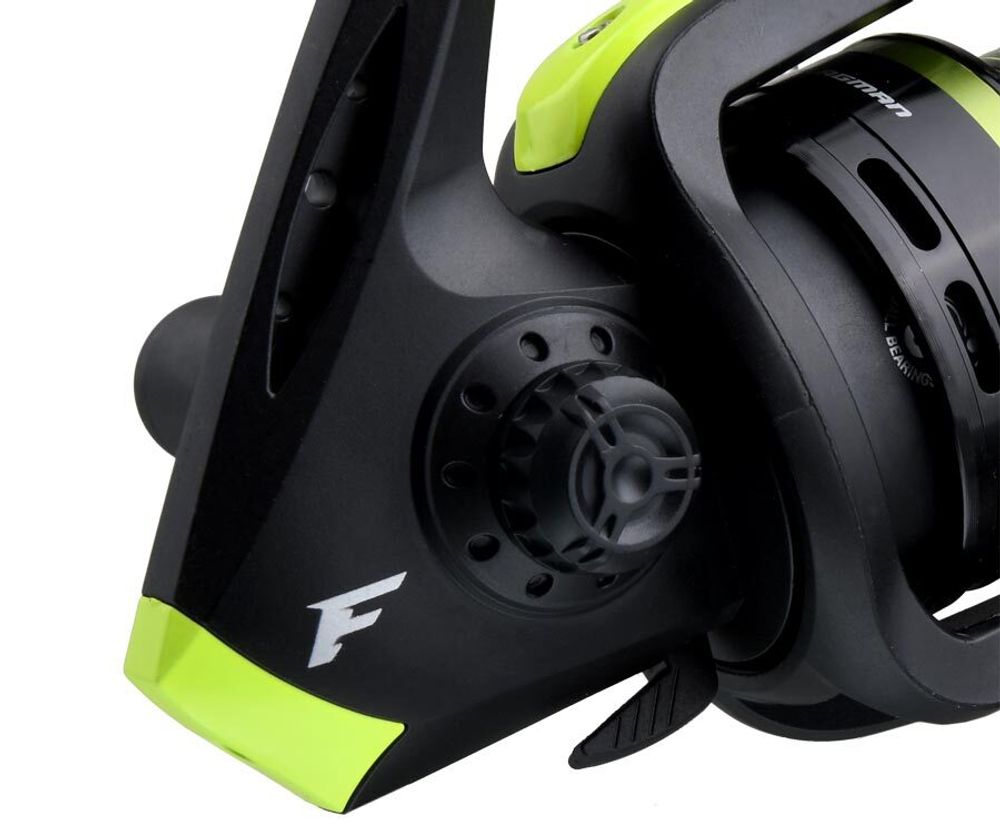 FLAGMAN Катушкa спиннинговая Bonus 3000S 5+1ш.п. ручка вкручивается