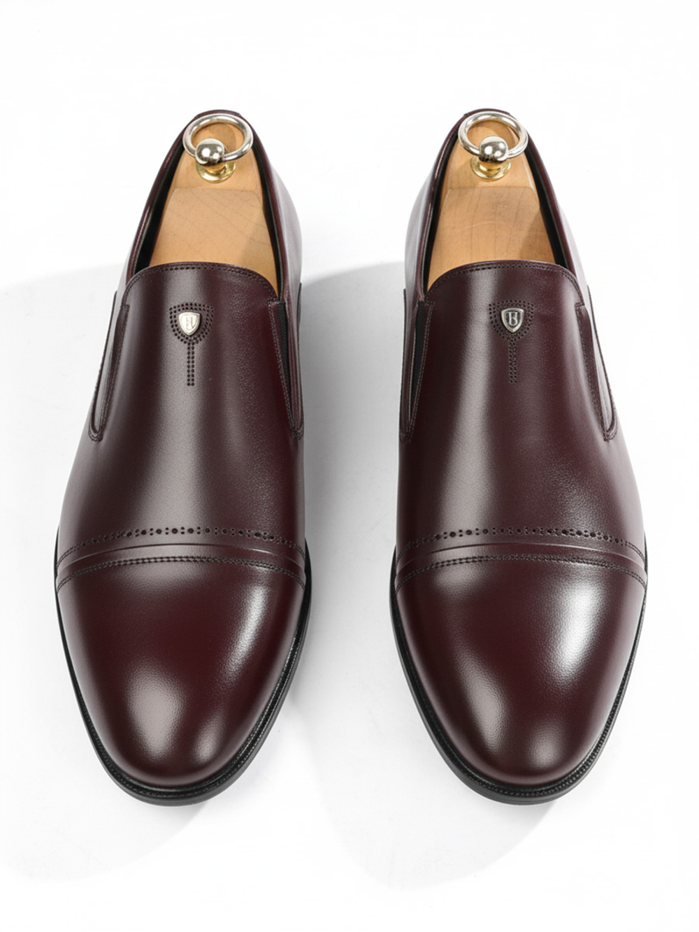 Туфли из бордовой кожи формальная подошва и аккуратный носок Vorsh