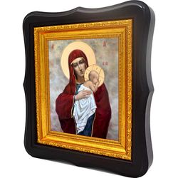 Донецкая икона Божией Матери "Избавительница"