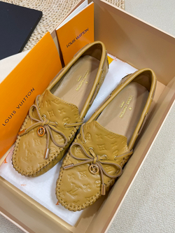 Louis Vuitton Mocassin