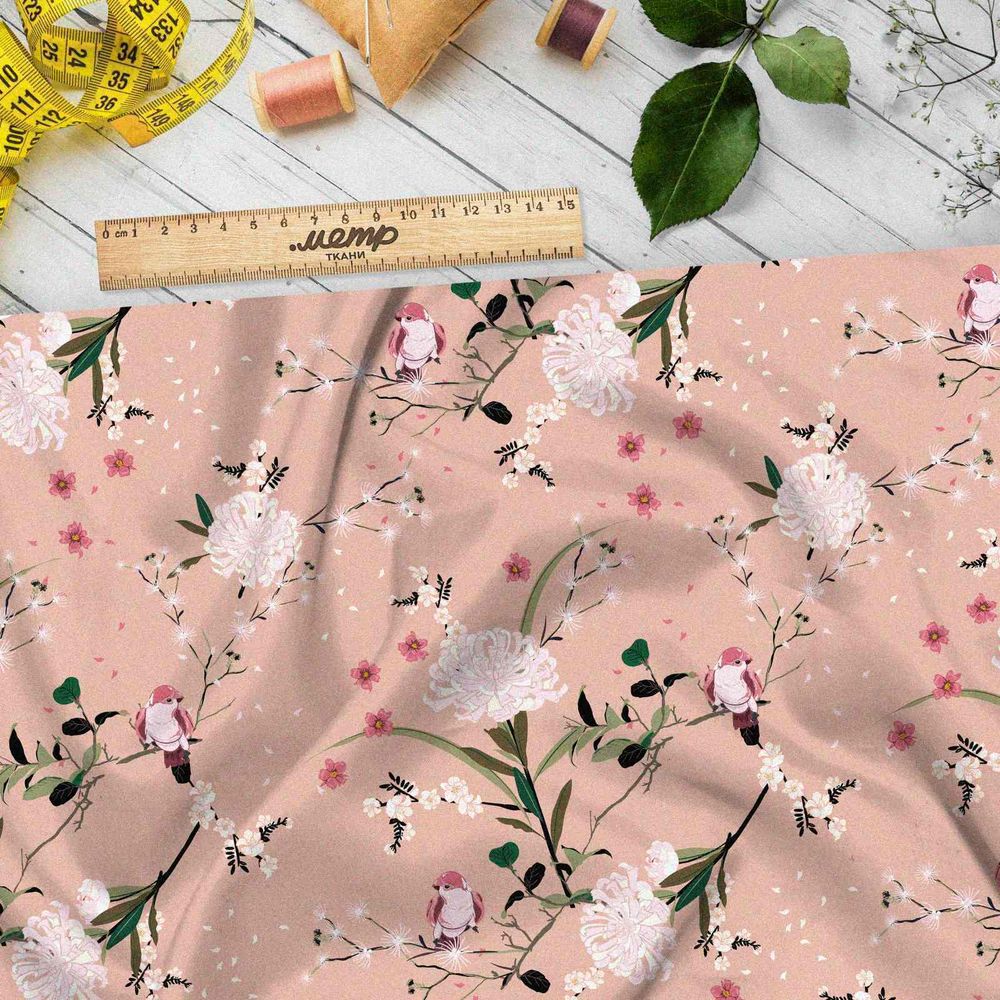Ткань лен птицы на цветках