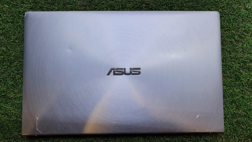 Ноутбук ASUS Ryzen 7/16Gb/FHD