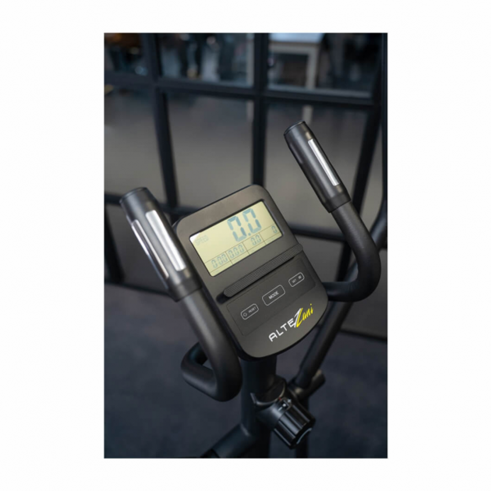 Эллиптический  тренажер Altezani E 130