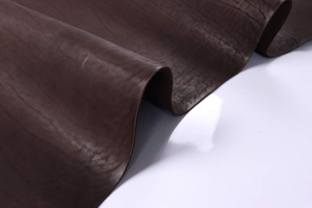 2.2-2.4 Юфть махагон