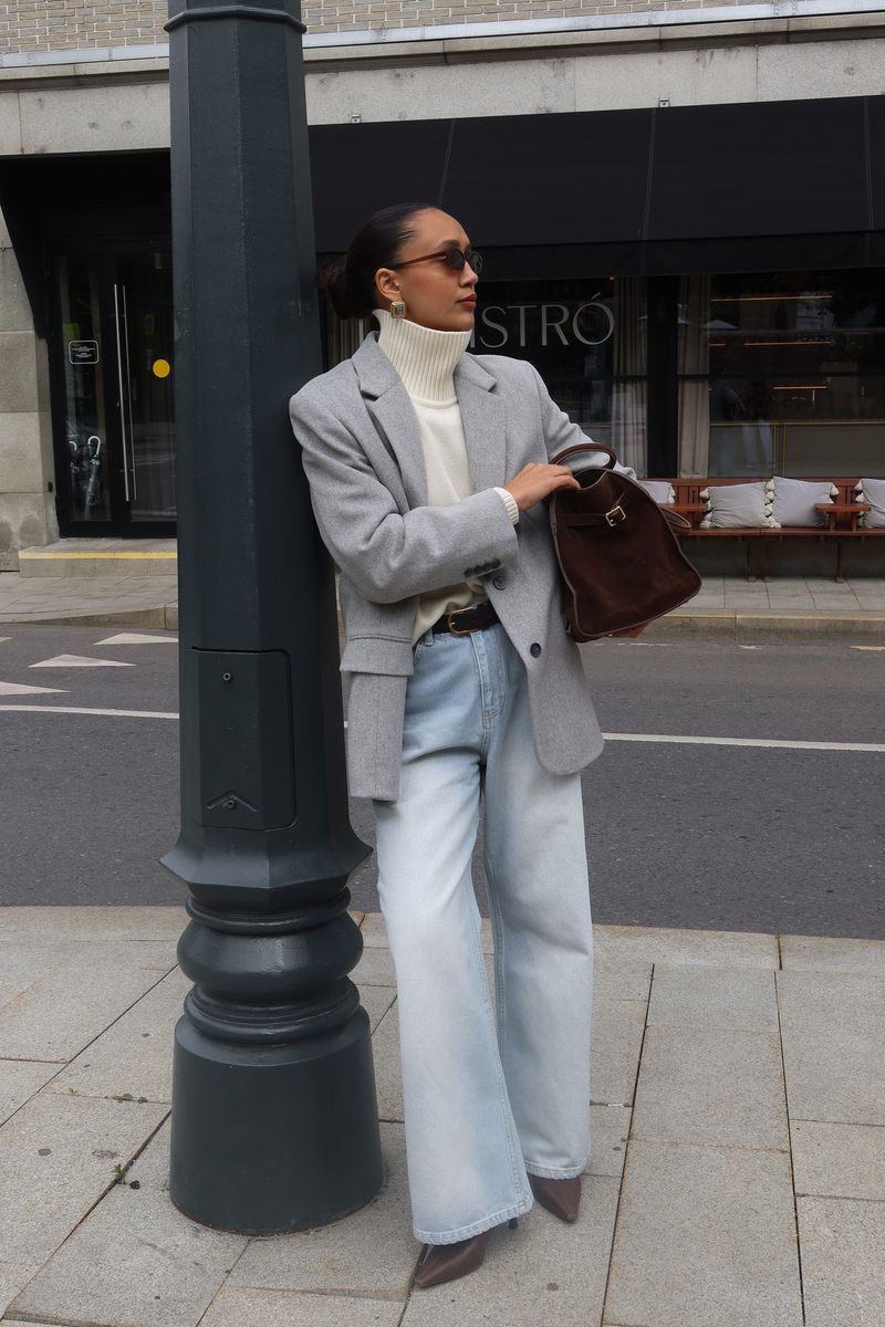 Пальто из смесовой шерсти однобортное укороченное серое