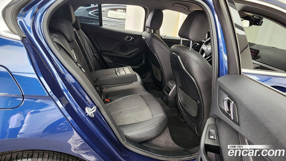 BMW 1 Series (F40) 118d Joy First Editions (02.2021)