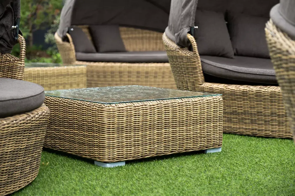 "Лунго" журнальный столик плетеный, цвет соломенный