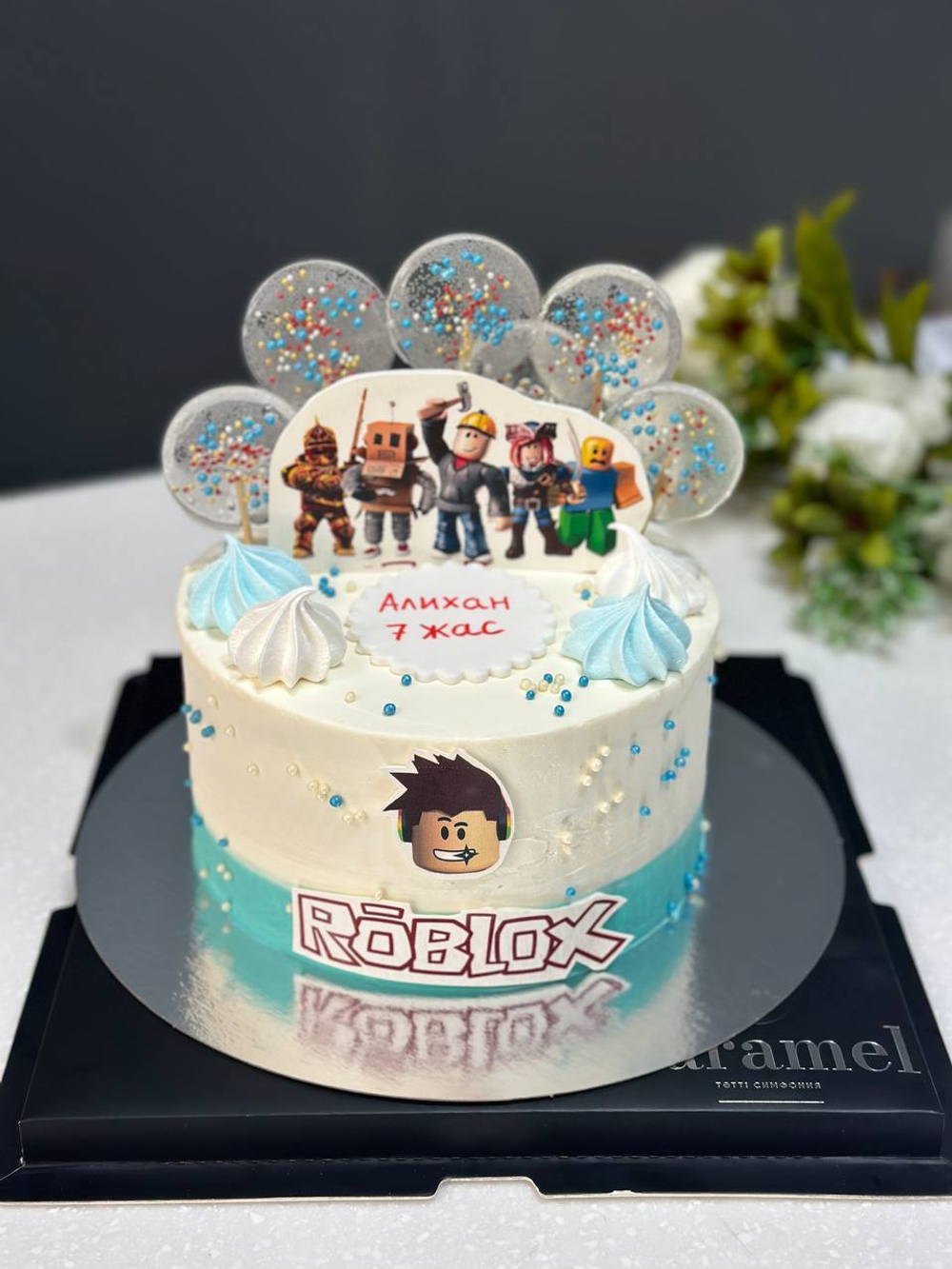 Торт на день рождение, торт на день рождение мальчика, торт Roblox