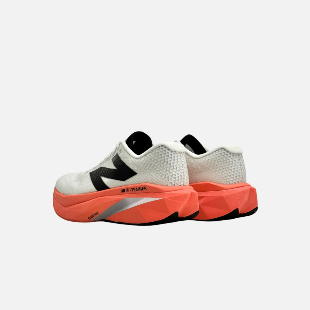 Кроссовки FuelCell SuperComp Trainer v3
