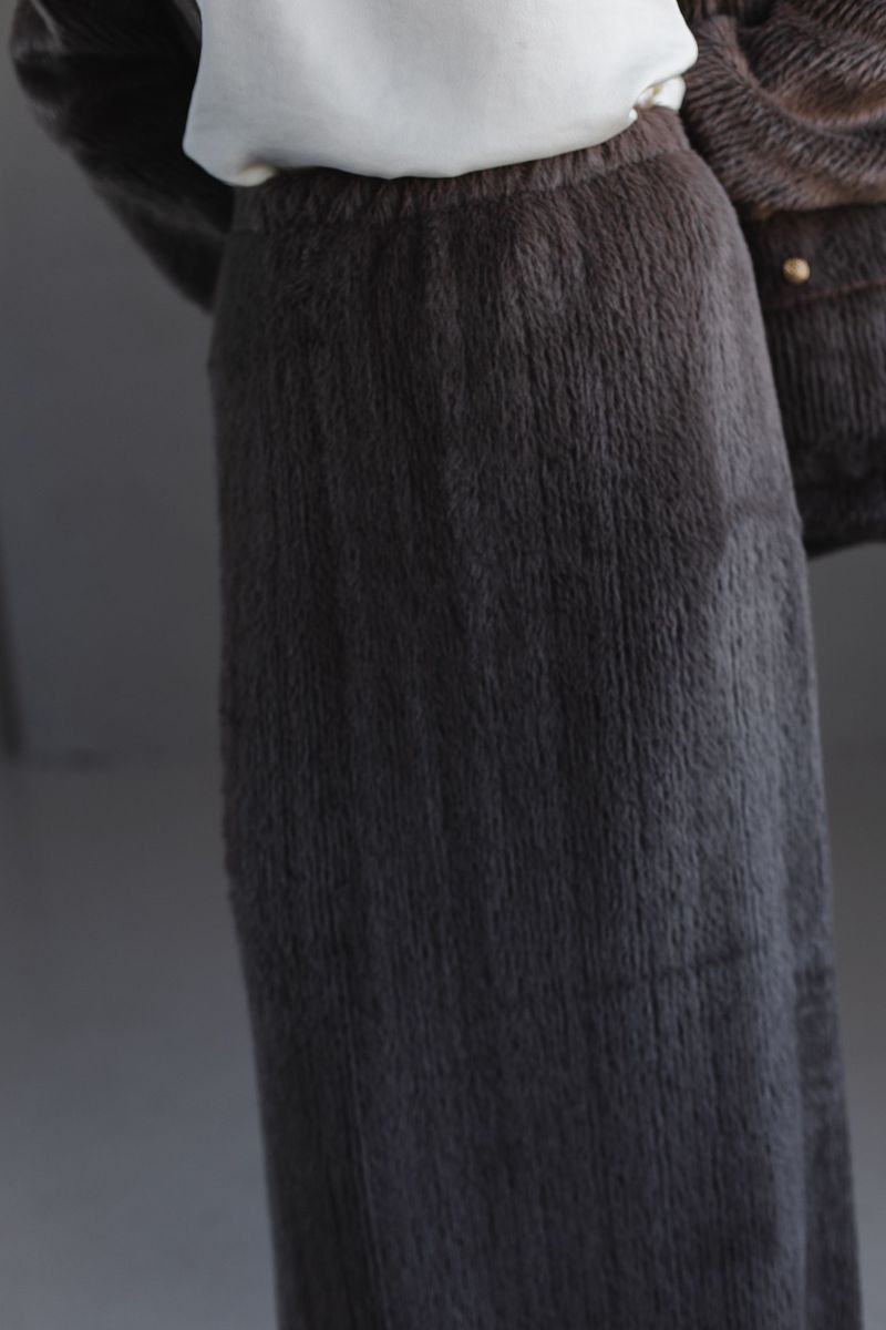 Юбка из пушистого трикотажа макси коричневая