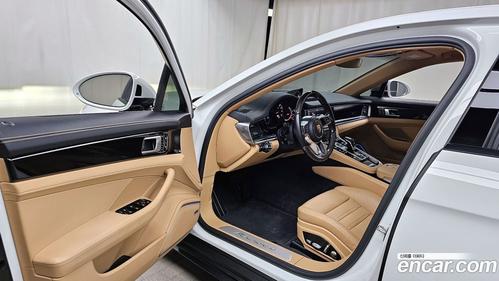 Porsche Panamera (971) 3.0 AWD (03.2020)