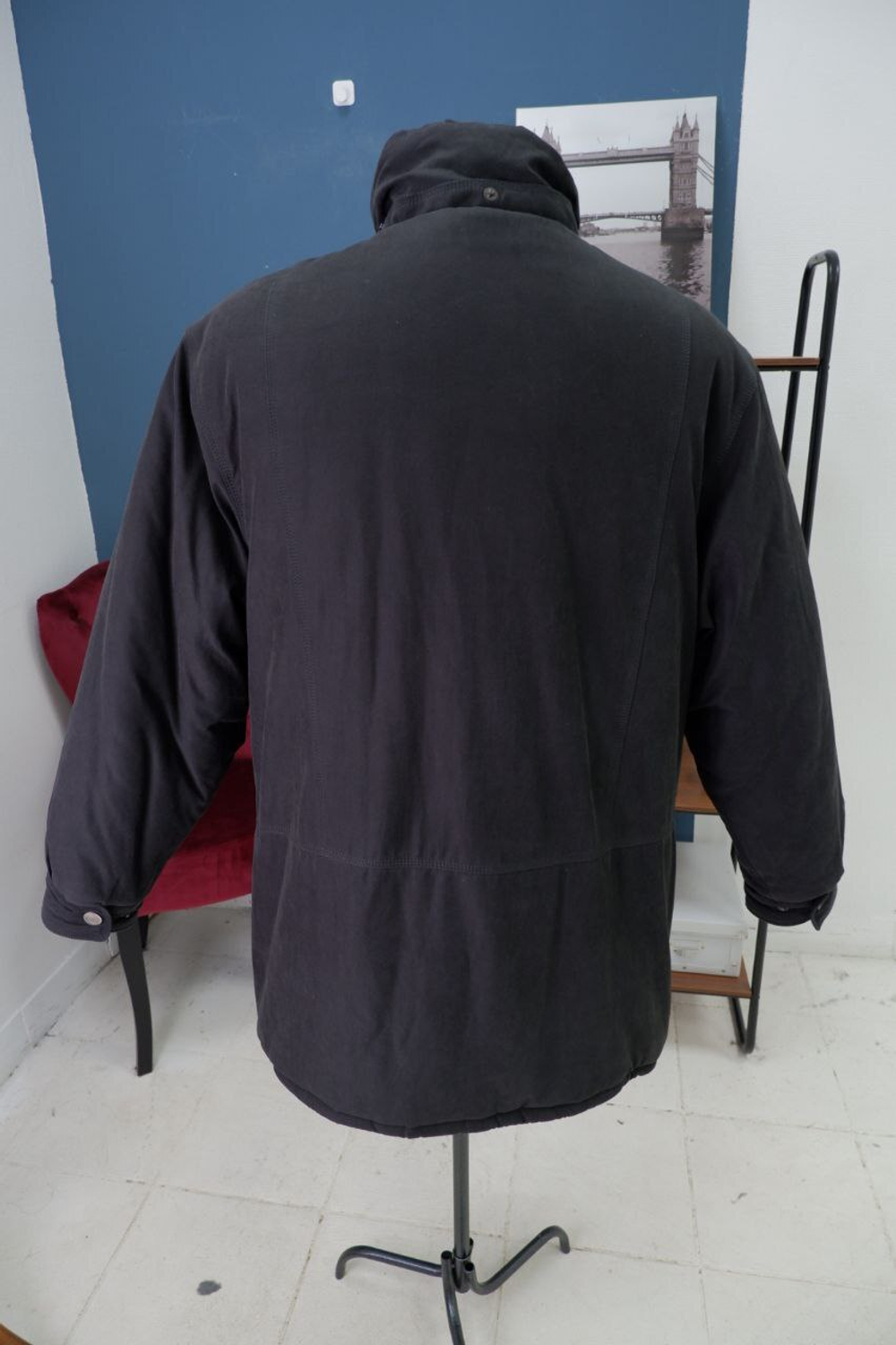 Куртка City Classic практичная 50 размер