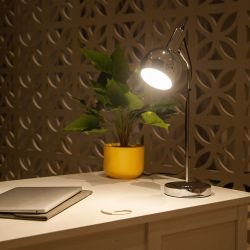 UML-B702 E14 SILVER Светильник настольный. 60W. Цоколь Е14. Механический выключатель. Серебристый. ТМ Uniel