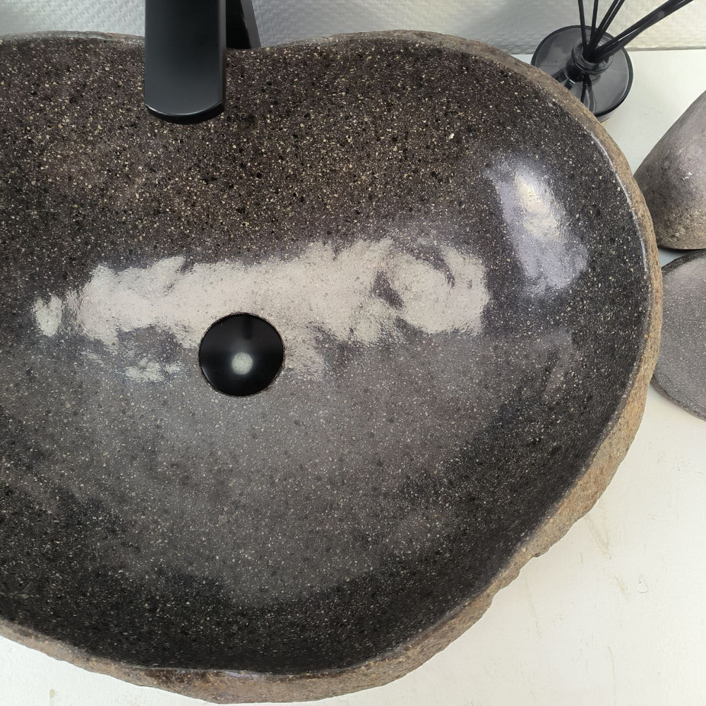 Раковина из речного камня RS-65245 60*43*17 0862