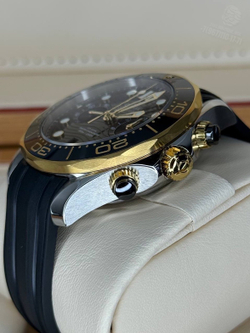 Часы Omega Seamaster Driving