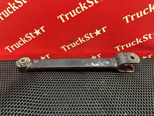 Стойка переднего стабилизатора 2021г