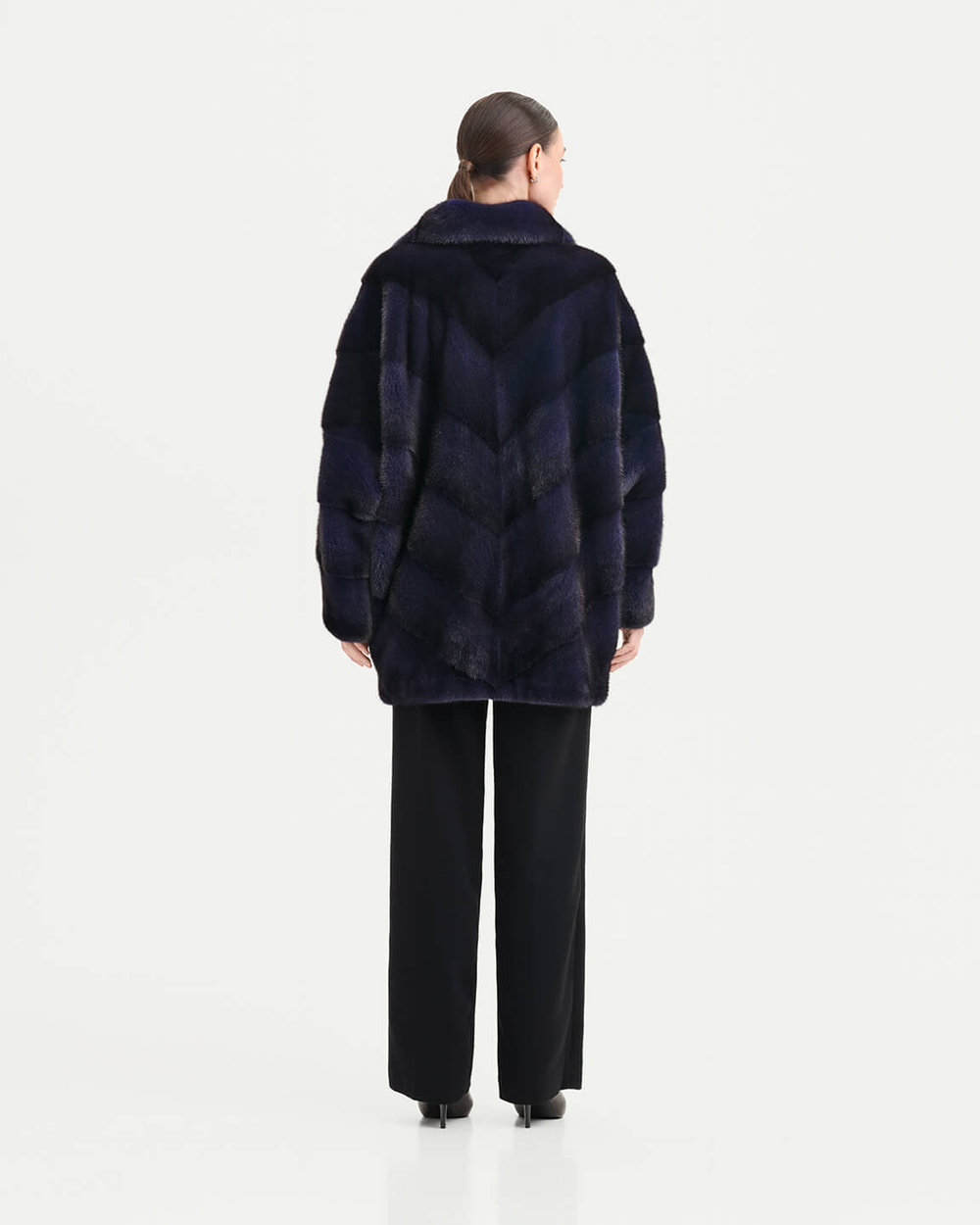 Шуба из меха норки