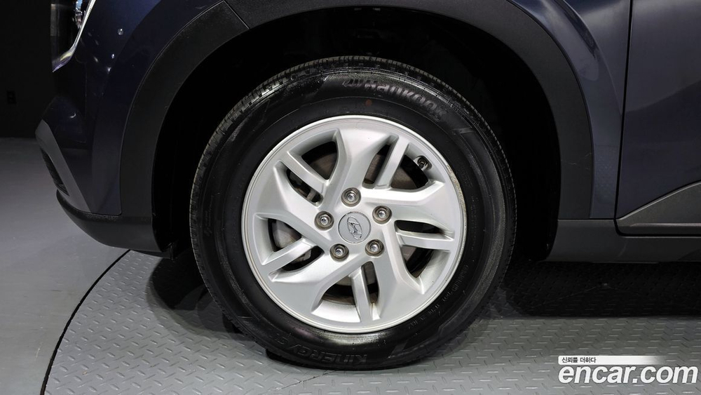 Hyundai Venue 1.6 Modern (04.2020)