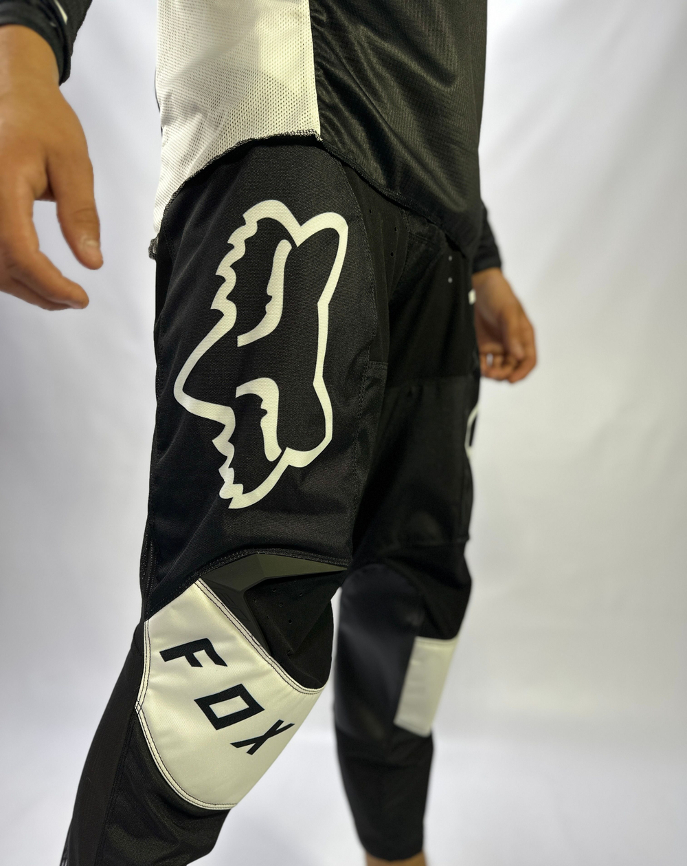 Мотокостюм FOX