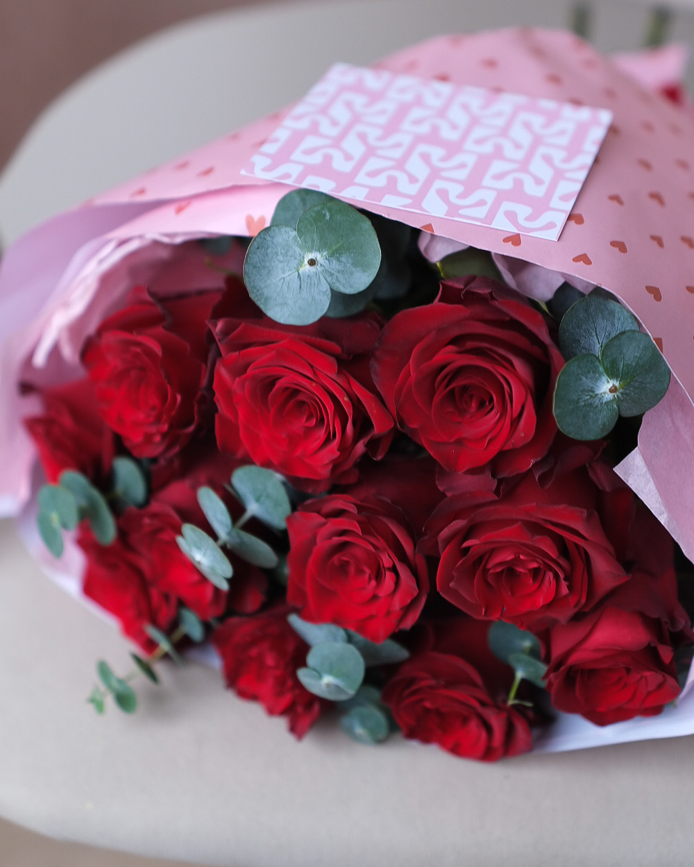 Романтичный моно из 11 красных роз Эксплорер
