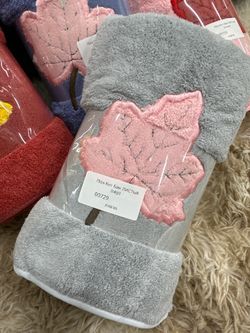 Пол Кит Бан ЛИСТЬЯ