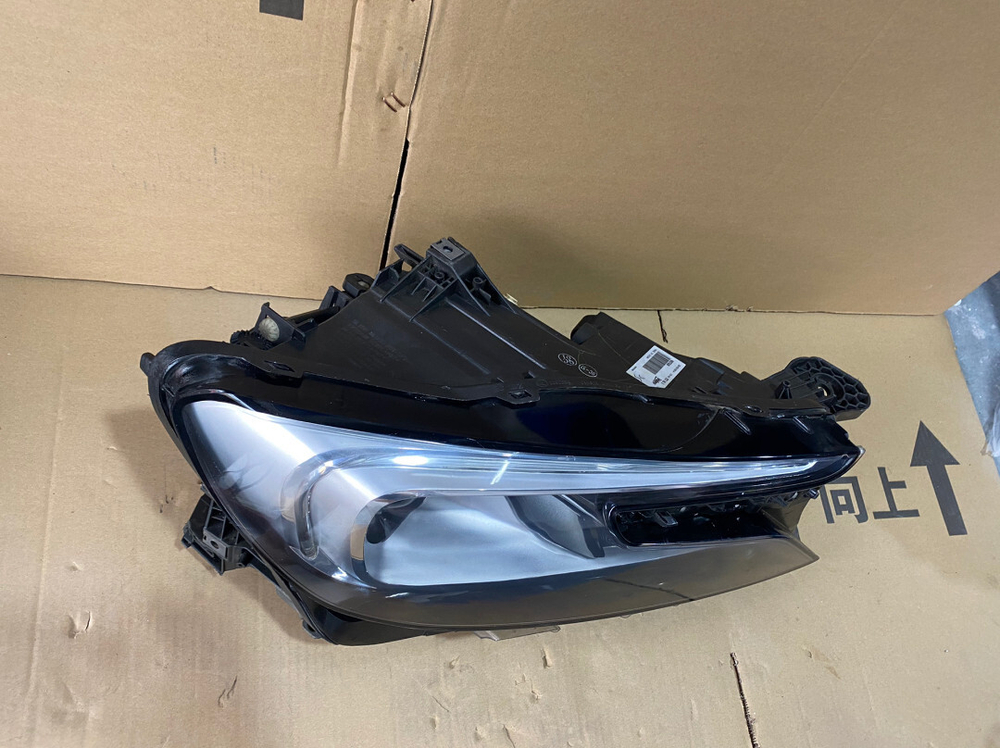 Фары (галогеновые) DS DS4/DS5/DS6/DS5L — оригинальные,