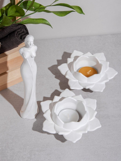 Статуэтка Дева и Подсвечники Лотос 2 штуки