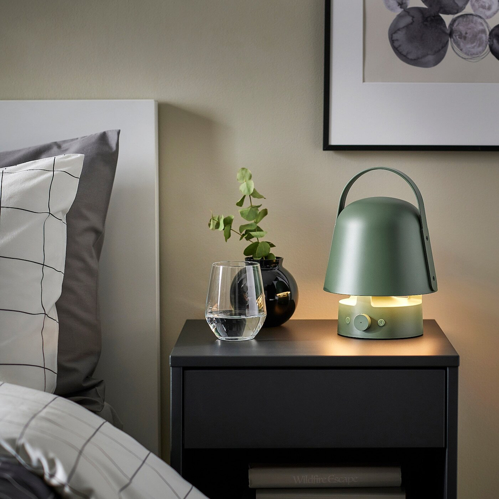 IKEA VAPPEBY  (ИКЕА ВАППЕБЙ)  -  Лампа с bluetooth-динамиком, открытая/зеленая