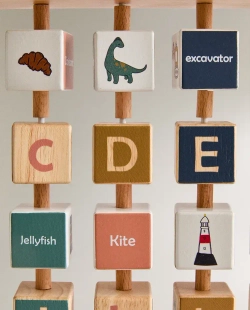 ZARA HOME ДЕТСКАЯ ДЕРЕВЯННАЯ ИГРУШКА С АЛФАВИТОМ, СВЕТЛО-БЕЖЕВЫЙ
